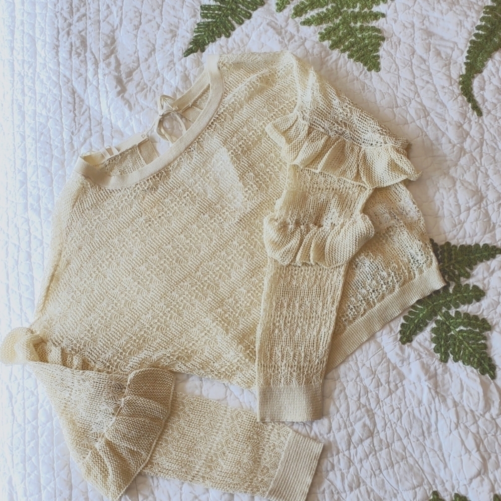 NWT Anthropologie Crochet Sweater Lightweight Sz XS Ruffle Sleeves